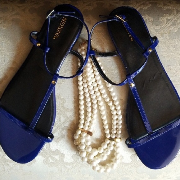 Merona Shoes - 9 Merona Cobalt Blue Sandles